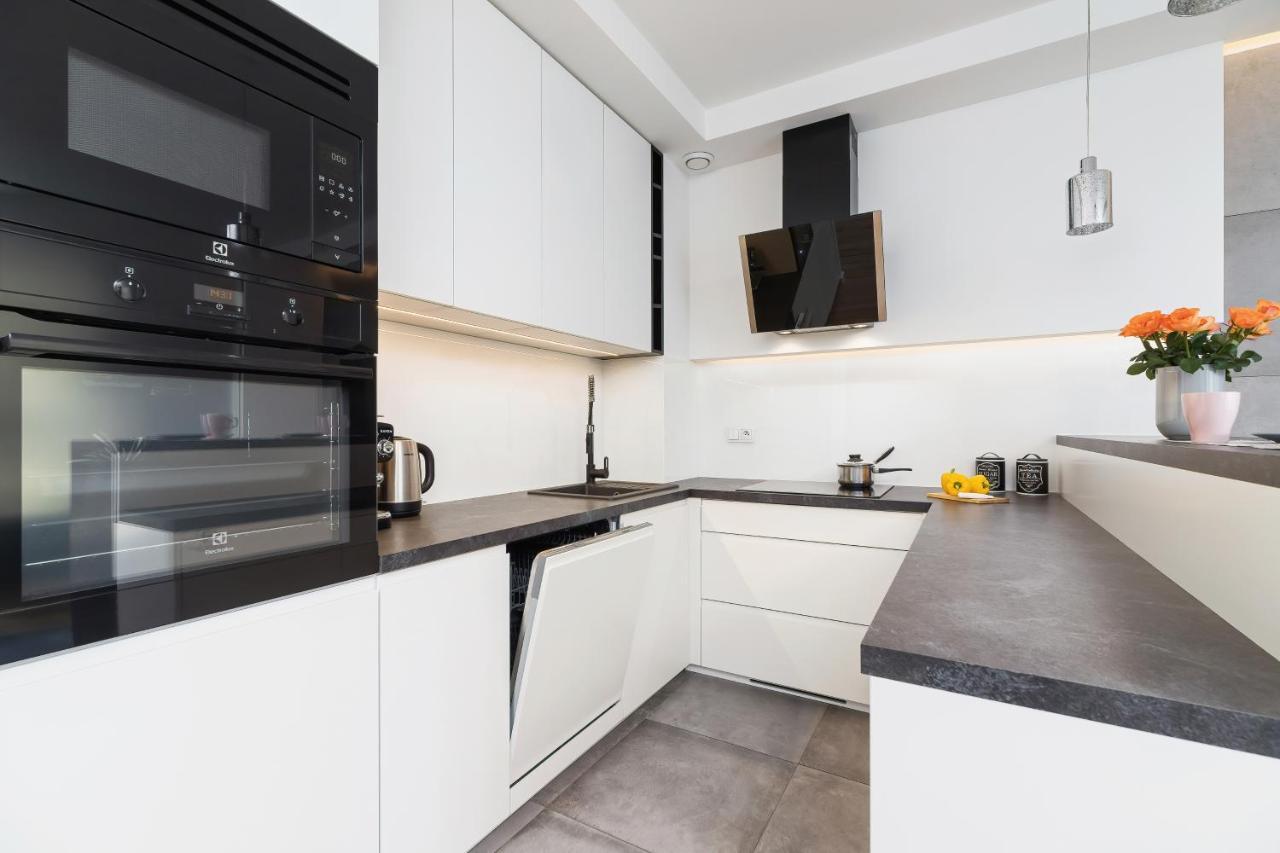 Apartments Harmonica Trynitarska By Noclegi Renters Krakau Buitenkant foto