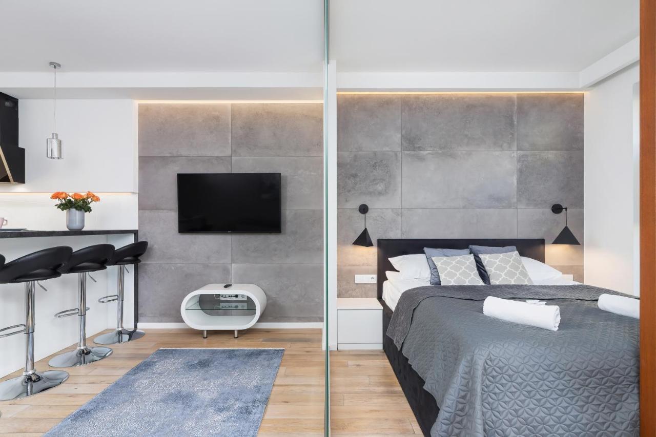 Apartments Harmonica Trynitarska By Noclegi Renters Krakau Buitenkant foto